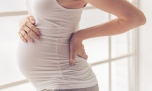 Femme enceinte Le coin Famille Noémie Turcotte Chiropratique Chiro Montréal Clinique